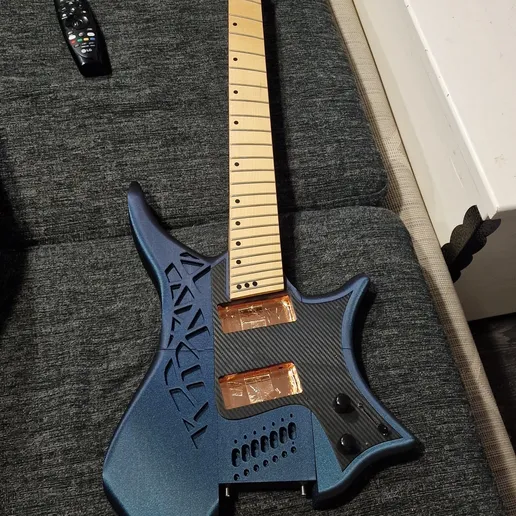 7 String guitar