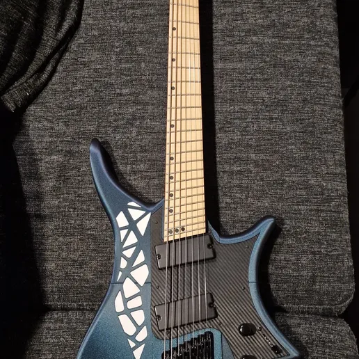 7 String guitar